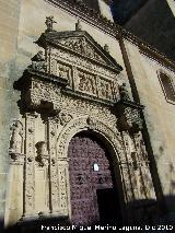 Sacra Capilla de El Salvador del Mundo. Portada de la Caridad