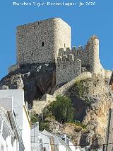 Castillo de Olvera. Desde la Calle Maestro Amado