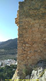 Muralla de Jan. Torren Sur III. Arranque del lienzo cristiano