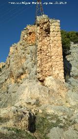 Muralla de Jan. Torren Sur III. Arranque del lienzo cristiano