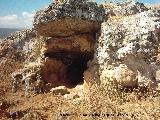 Oppidum de Giribaile. Cueva