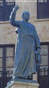 Monumento al Padre Cmara. Estatua