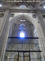 Catedral Nueva. Capilla de la Virgen de Lourdes y San Tirso. 