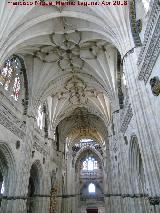 Catedral Nueva. Nave Central. Bvedas de crucera