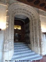 Escuelas Mayores. Biblioteca. Puerta