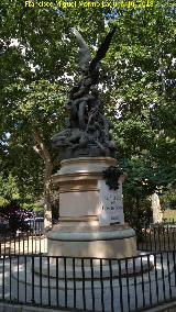 Monumento al Pueblo del Dos de Mayo de 1808. 