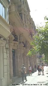 Pasaje de Lodares. Edificio