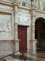 Catedral del Salvador. Trascoro. Puerta del lado de la epstola