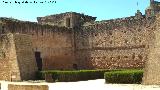 Castillo de los Guzmanes. Patio de Caballeras. 