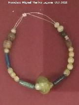 Cerro de la Horca. Pulsera de pasta vtrea, siglos V - VII. Museo Provincial de Jan