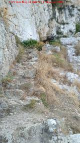 Camino de la Cueva del Agua. Escalones