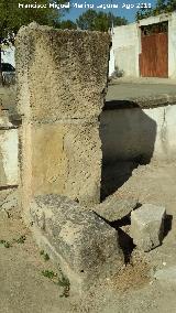 Piezas Arqueolgicas de la Agrupacin de Santo Tom. Sillares