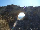 Castillo de la Pea. Muralla Este. Agujero