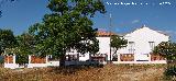 Aldea El Centenillo. Casa a las afueras