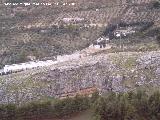 Cerro Cao Quebrado. Paredes rocosas cerca de Jan