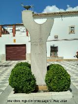 Monumento a D. Manuel lvarez Tendero. 