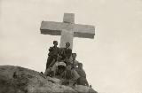 Cruz de los Cados. Aos 40