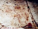 Pinturas rupestres de la Cueva de los Murcilagos. Antropomorfo tipo phi en la Sala de los Estratos