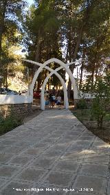 Balneario de Alicn de las Torres. Puerta de acceso