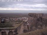 Castillo de Belmonte. Adarve y torren circular