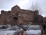 Castillo - Arco de Bezudo. Gran Torren a intramuros