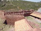 Castillo de Peracense. Murallas