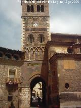 Catedral de Santa Mara. Arco de la Torre