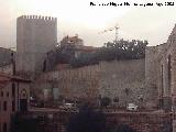 Muralla de Teruel. Al fondo el Torren Lombardera