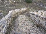 Puente medieval El Pontn. Calzada