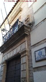 Palacio de los Coello de Portugal. Portada a la Calle Maestra