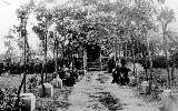 Convento de Capuchinos. Foto antigua. Huerta y Jardn de los Padres Paules