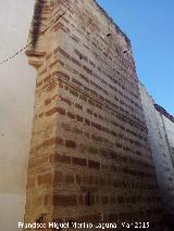 Iglesia de Santiago. Saliente de piedra vista