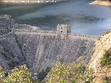 Pantano del Jndula. Presa