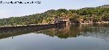 Pantano del Encinarejo. Presa
