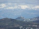 Castillo de Mocln. Con Sierra Nevada al fondo