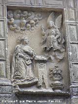 Convento de la Encarnacin. Relieve de la Encarnacin