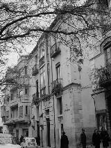 Edificio de la Plaza de los Jardinillos n 2. Foto antigua