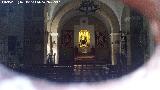 Ermita de la Soledad. Interior visto desde su curiosa mirilla