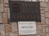 Paseo de la Libertad. Placas