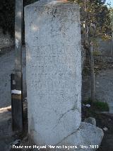 Monolito del Castillo de Santa Catalina. 