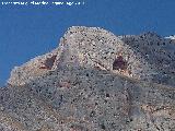 Cerro Alto de la Serrezuela. Abrigos