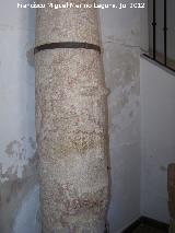 Historia de Archidona. Columna con cruz