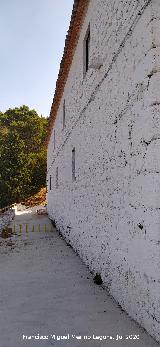 Ermita de la Virgen de la Cabeza. Lateral