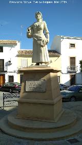 Monumento a Mara Bellido. 
