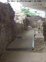 Termas Romanas. Acceso desde el peristilo