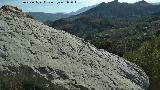 Cerro de los Morteros. Parte alta de la losa