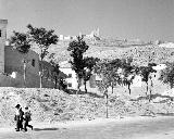 Castillo de Santa Catalina. Foto antigua. Desde la Carretera de Crdoba