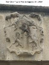 Casa de la Calle Francisco de los Cobos n 2. Escudo