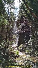 Cascada Cuarta de La Hueta. 