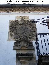 Casa de Los Fontecilla. Escudo izquierdo